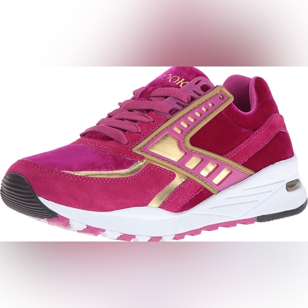 Brooks Pink Velvet trainers ❤️